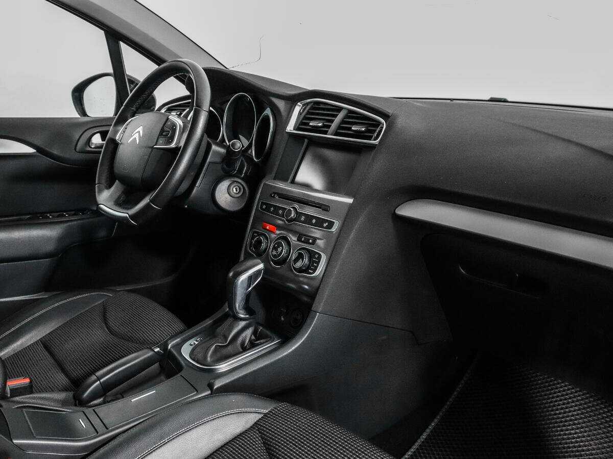 Citroen C4 б/у, 2017, Автоматическая. Фото: #10