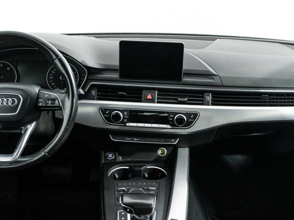 Audi A4 б/у, 2016, Роботизированная. Фото: #13