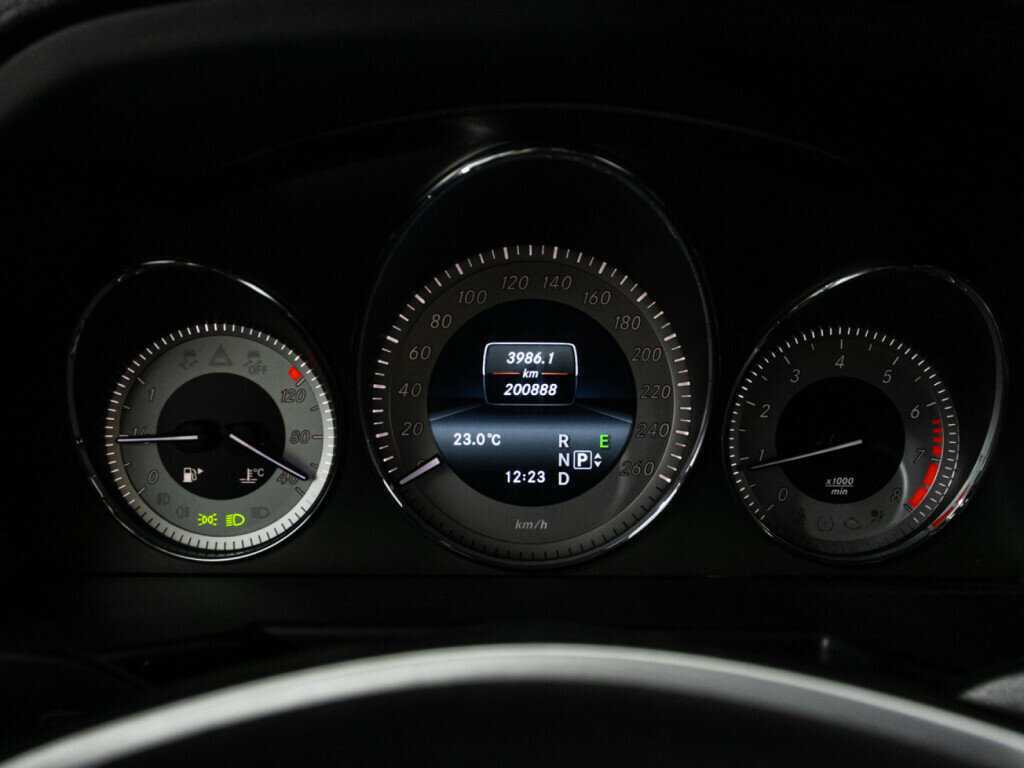 Mercedes-Benz GLK-Класс б/у, 2015, Автоматическая. Фото: #11