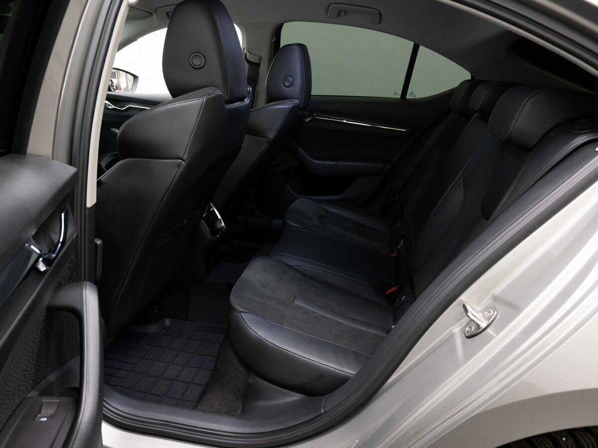 Skoda Octavia б/у, 2021, Автоматическая. Фото: #10