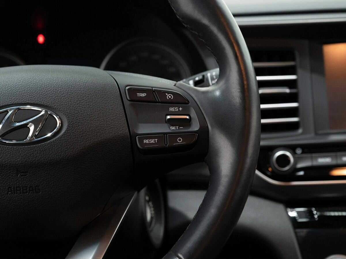 Hyundai Elantra б/у, 2020, Автоматическая. Фото: #17