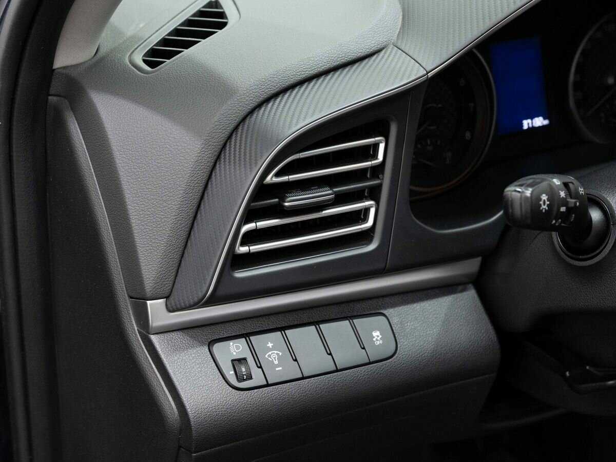 Hyundai Elantra б/у, 2020, Автоматическая. Фото: #19