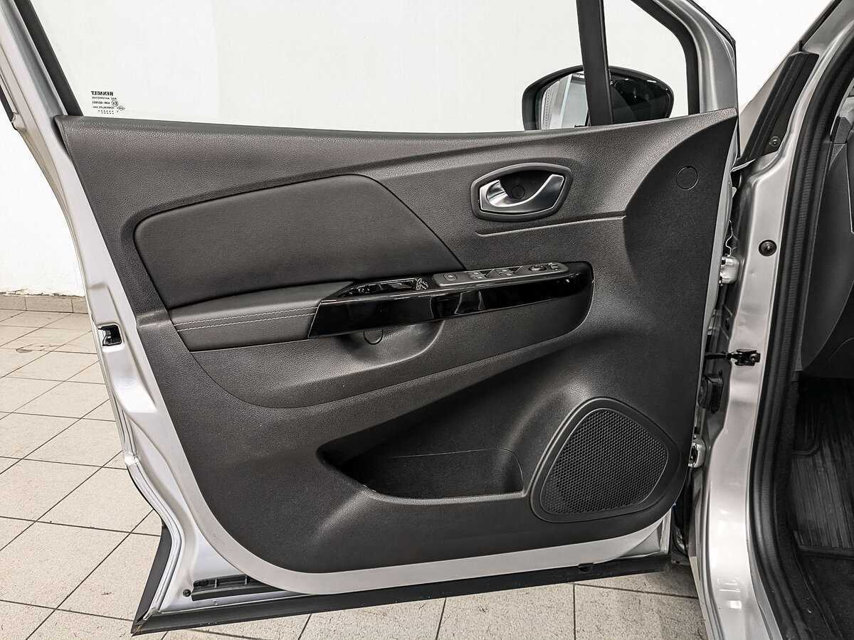 Renault Kaptur б/у, 2021, Вариатор. Фото: #16