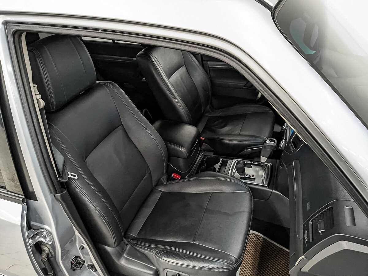 Mitsubishi Pajero б/у, 2014, Автоматическая. Фото: #22