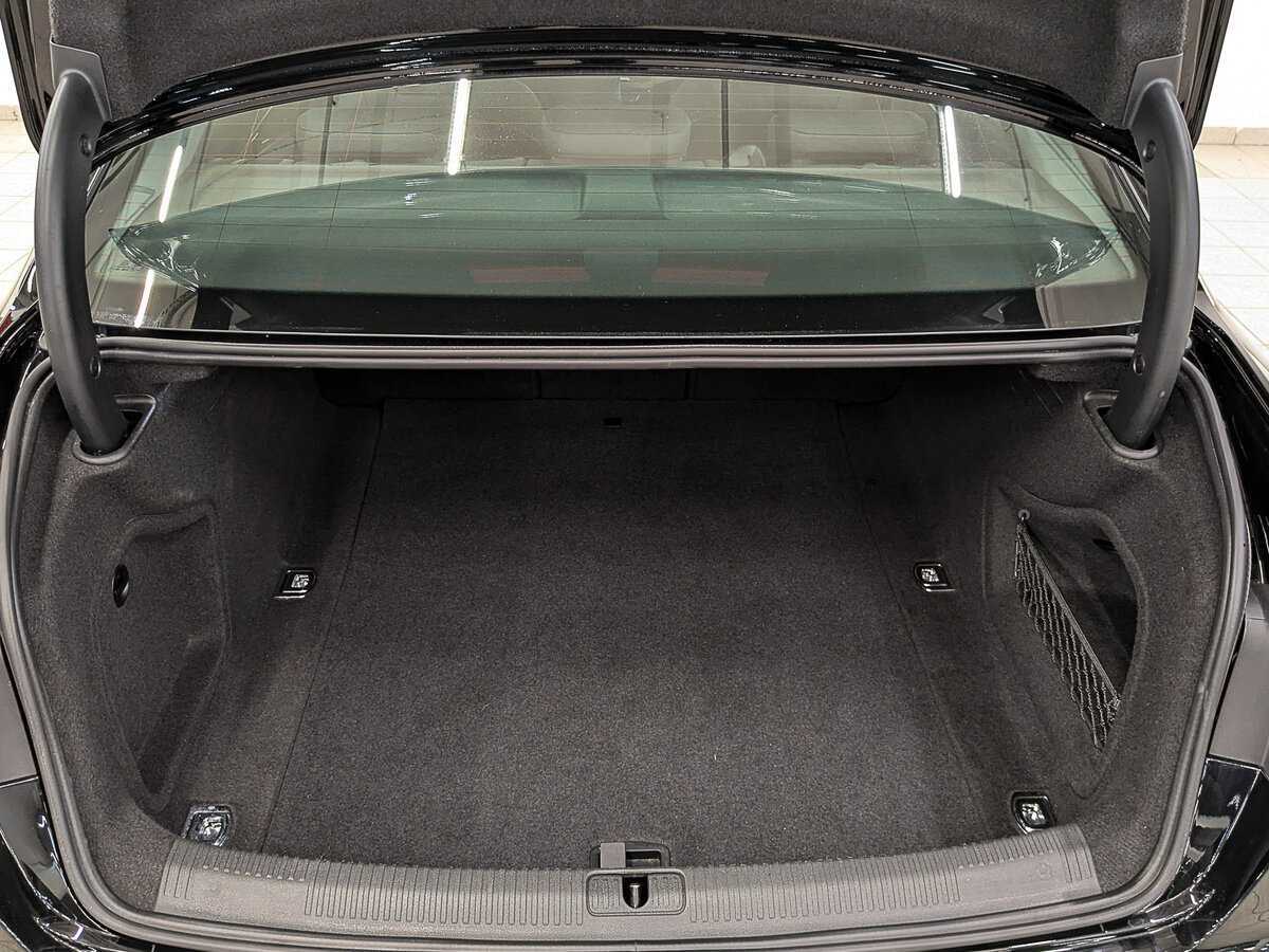 Audi A4 б/у, 2020, Роботизированная. Фото: #9