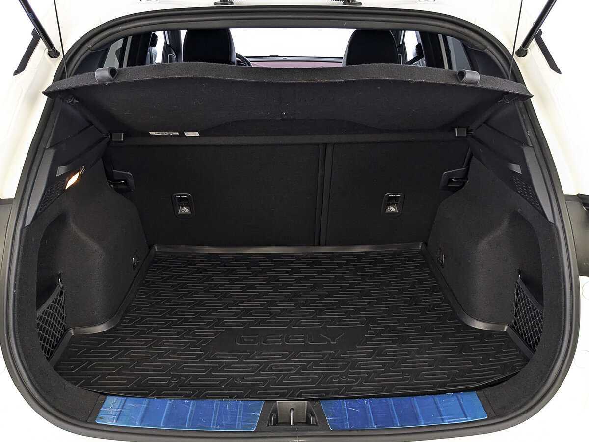 Geely Coolray б/у, 2023, Роботизированная. Фото: #9