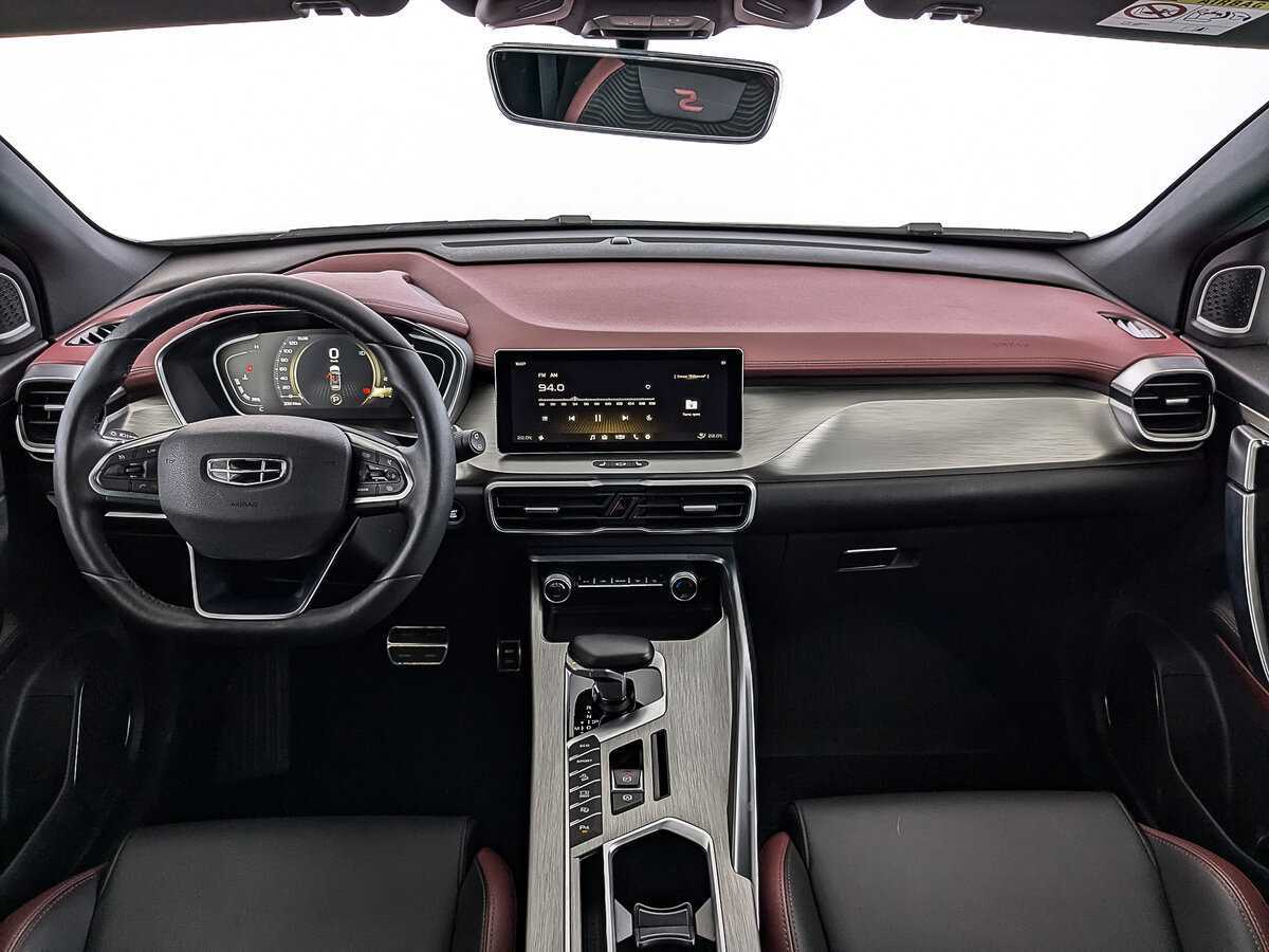 Geely Coolray б/у, 2023, Роботизированная. Фото: #13