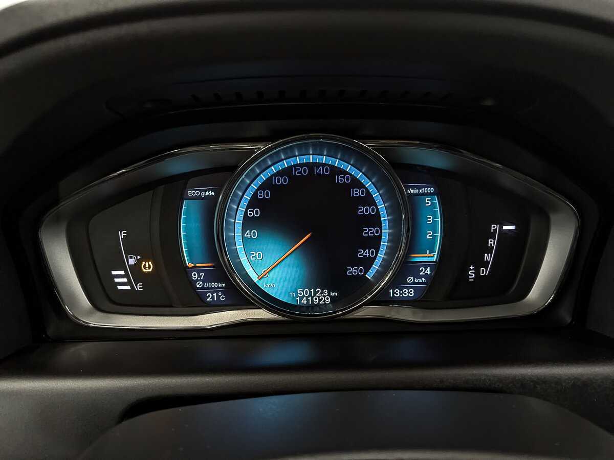 Volvo XC60 б/у, 2015, Автоматическая. Фото: #15