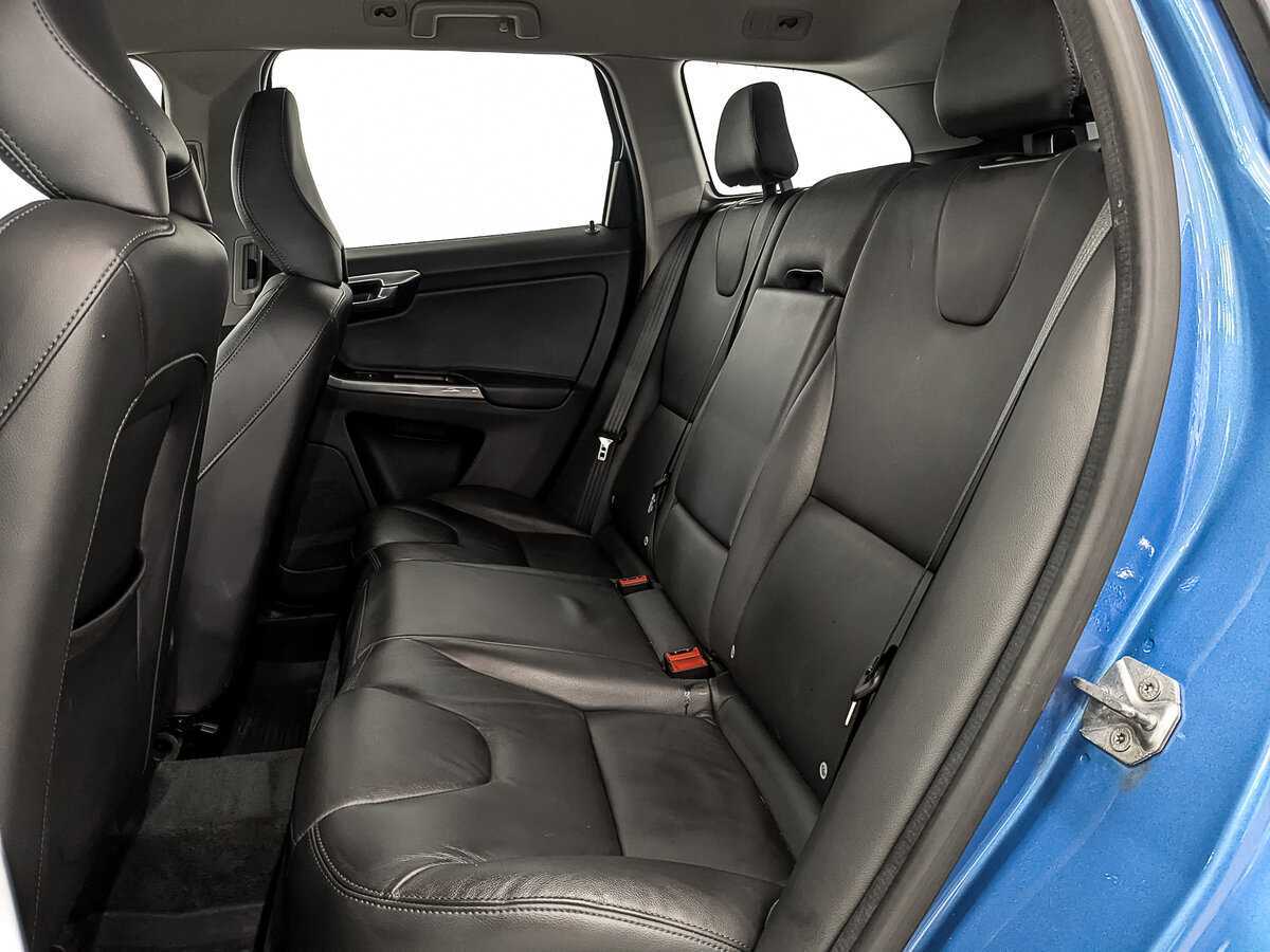 Volvo XC60 б/у, 2015, Автоматическая. Фото: #17