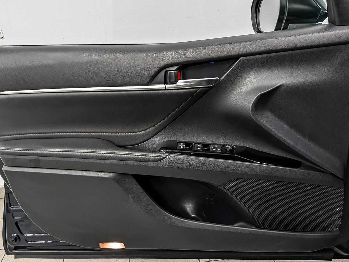 Toyota Camry б/у, 2018, Автоматическая. Фото: #18