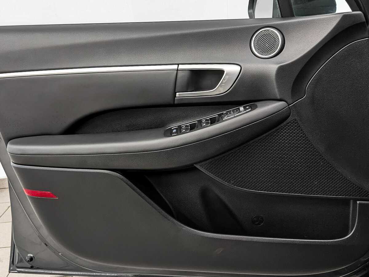 Hyundai Sonata б/у, 2021, Автоматическая. Фото: #18