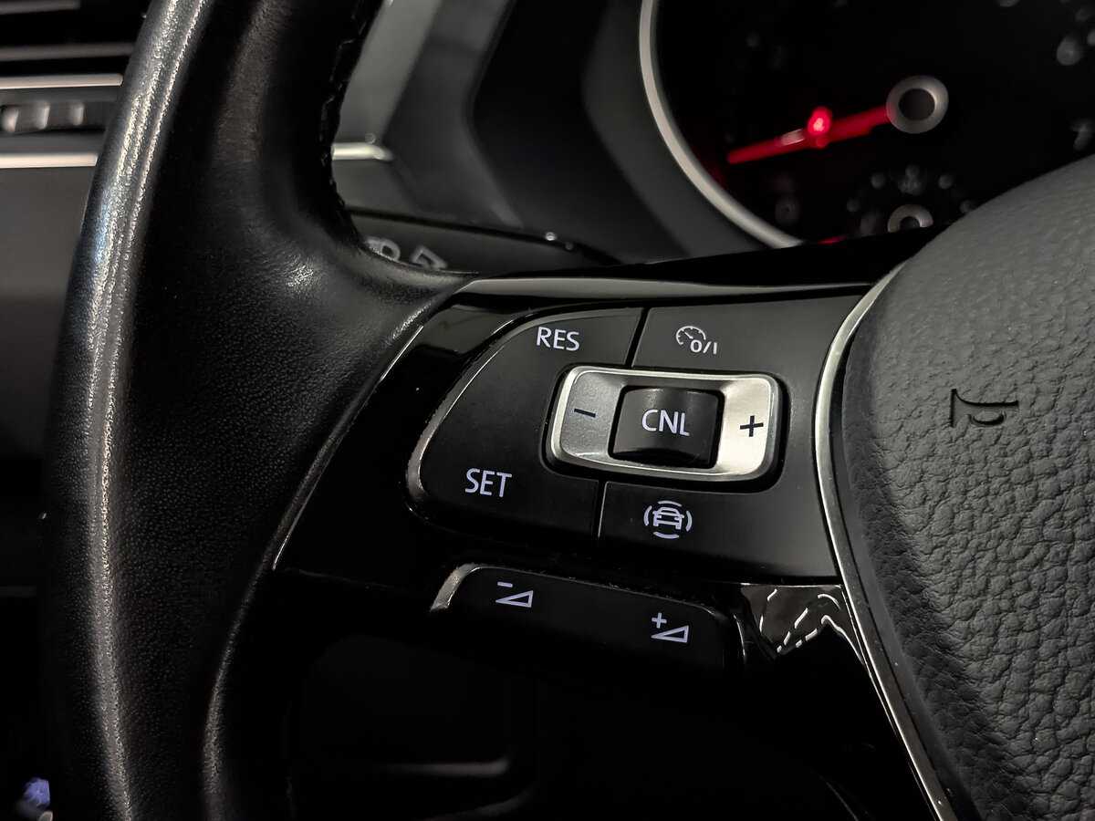 Volkswagen Tiguan б/у, 2020, Роботизированная. Фото: #26