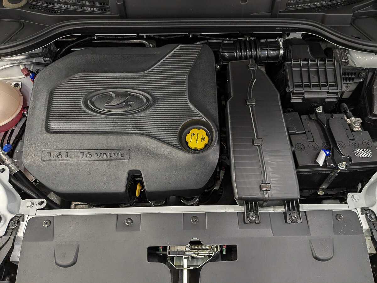 Lada (ВАЗ) Vesta б/у, 2024, Механическая. Фото: #8