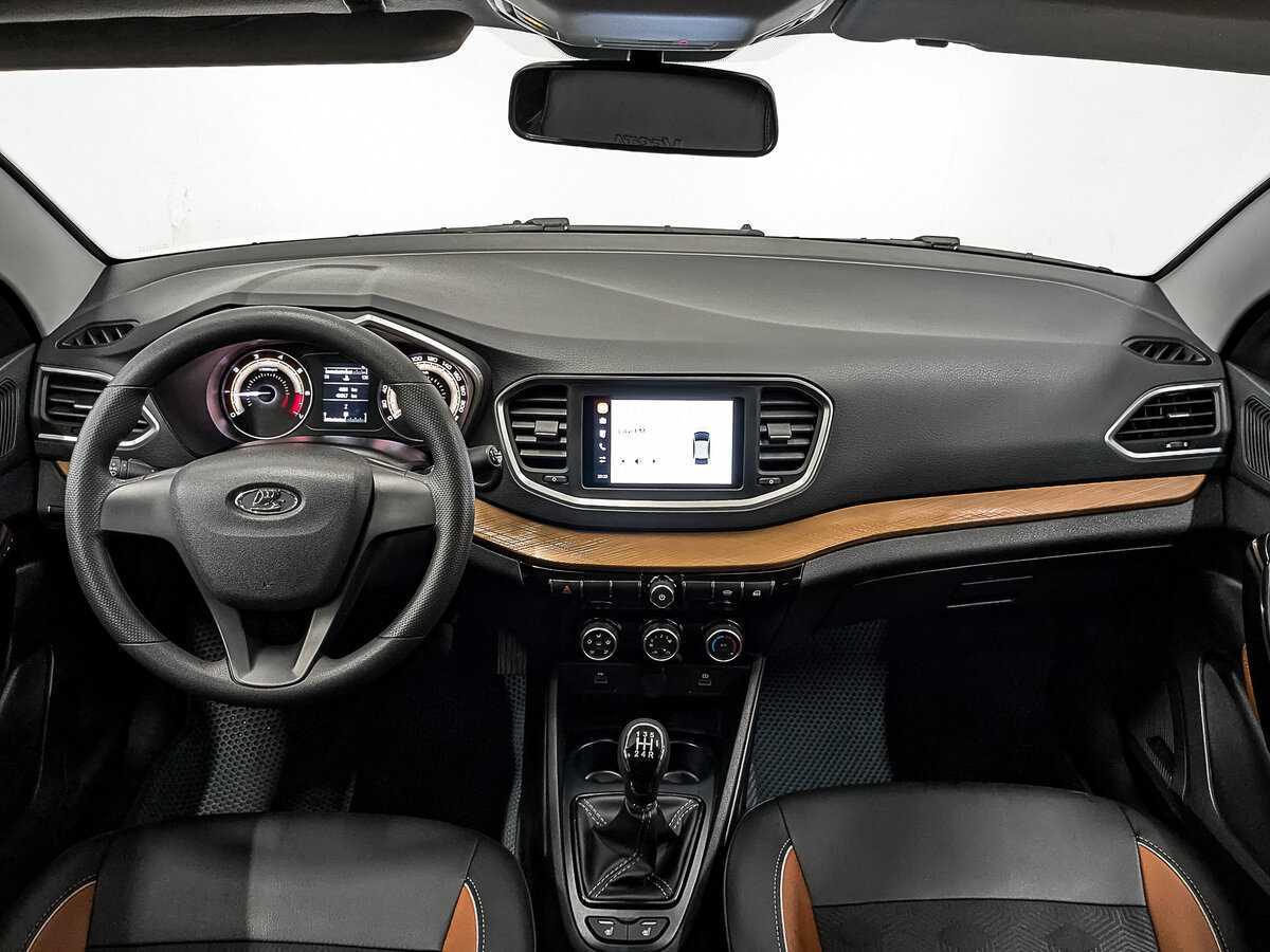 Lada (ВАЗ) Vesta б/у, 2024, Механическая. Фото: #13