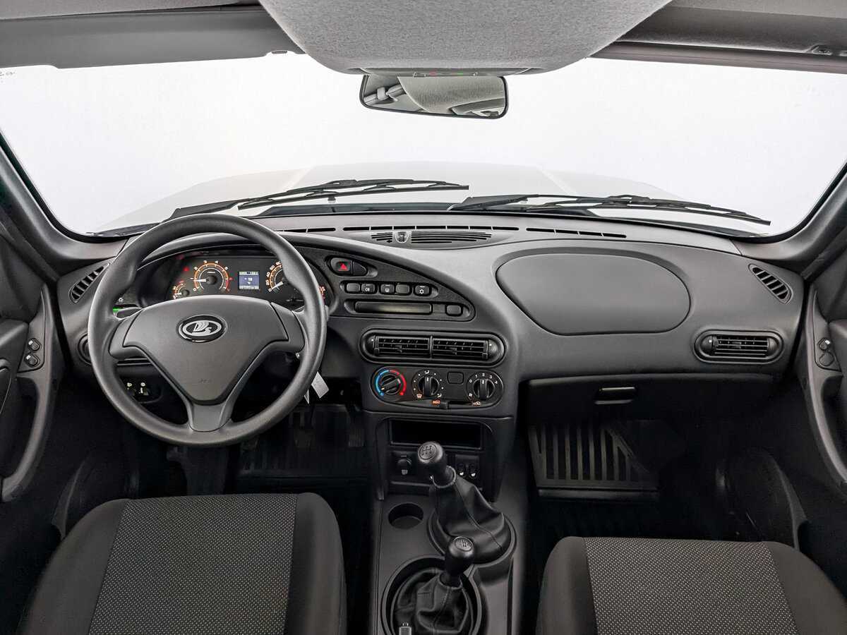 Lada (ВАЗ) Niva б/у, 2024, Механическая. Фото: #13