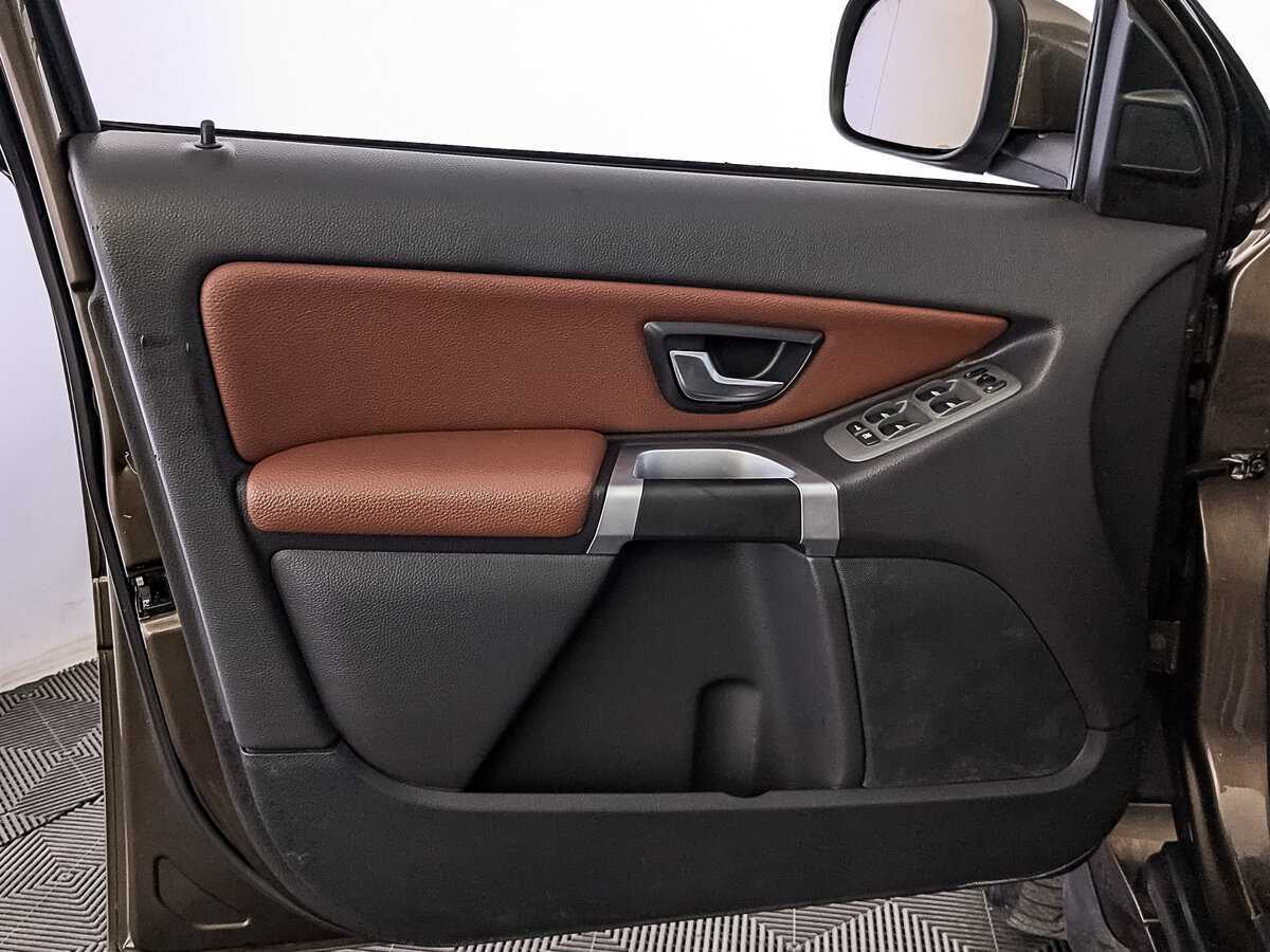 Volvo XC90 б/у, 2014, Автоматическая. Фото: #18