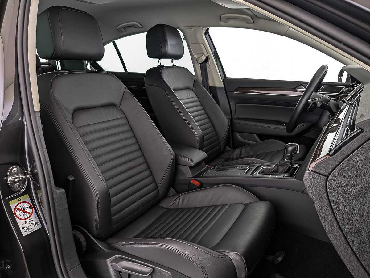 Volkswagen Passat б/у, 2019, Роботизированная. Фото: #23