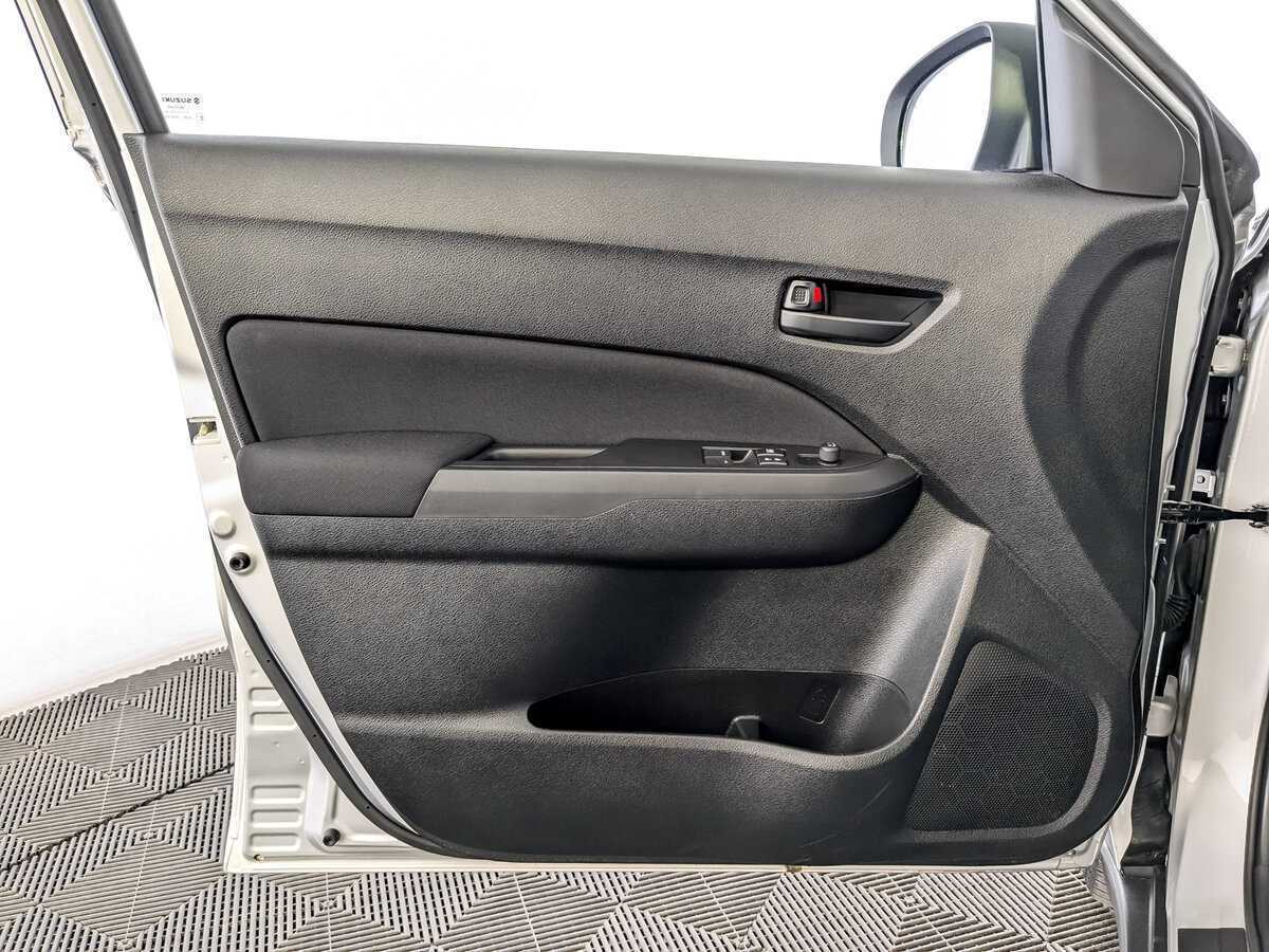 Suzuki Vitara б/у, 2021, Автоматическая. Фото: #18