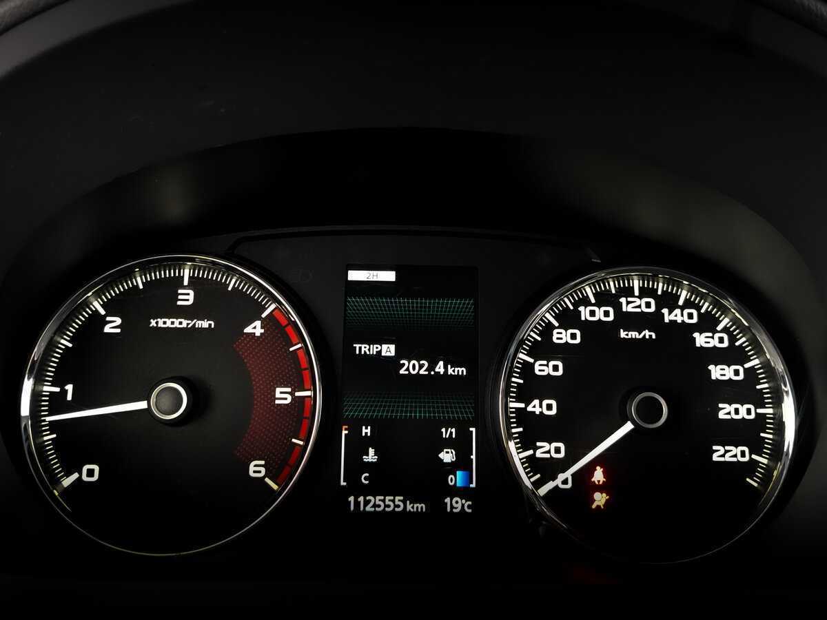 Mitsubishi Pajero Sport б/у, 2018, Механическая. Фото: #12