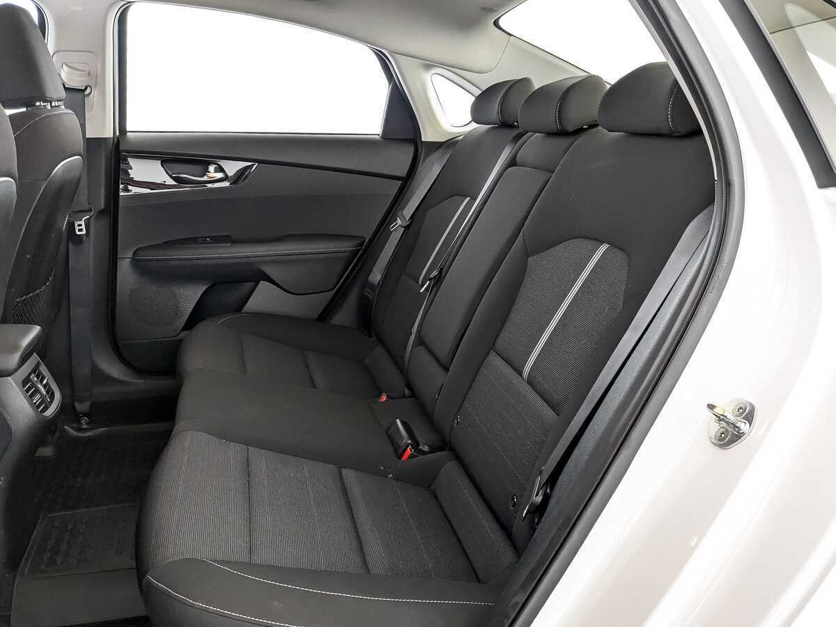Kia Cerato б/у, 2020, Автоматическая. Фото: #11
