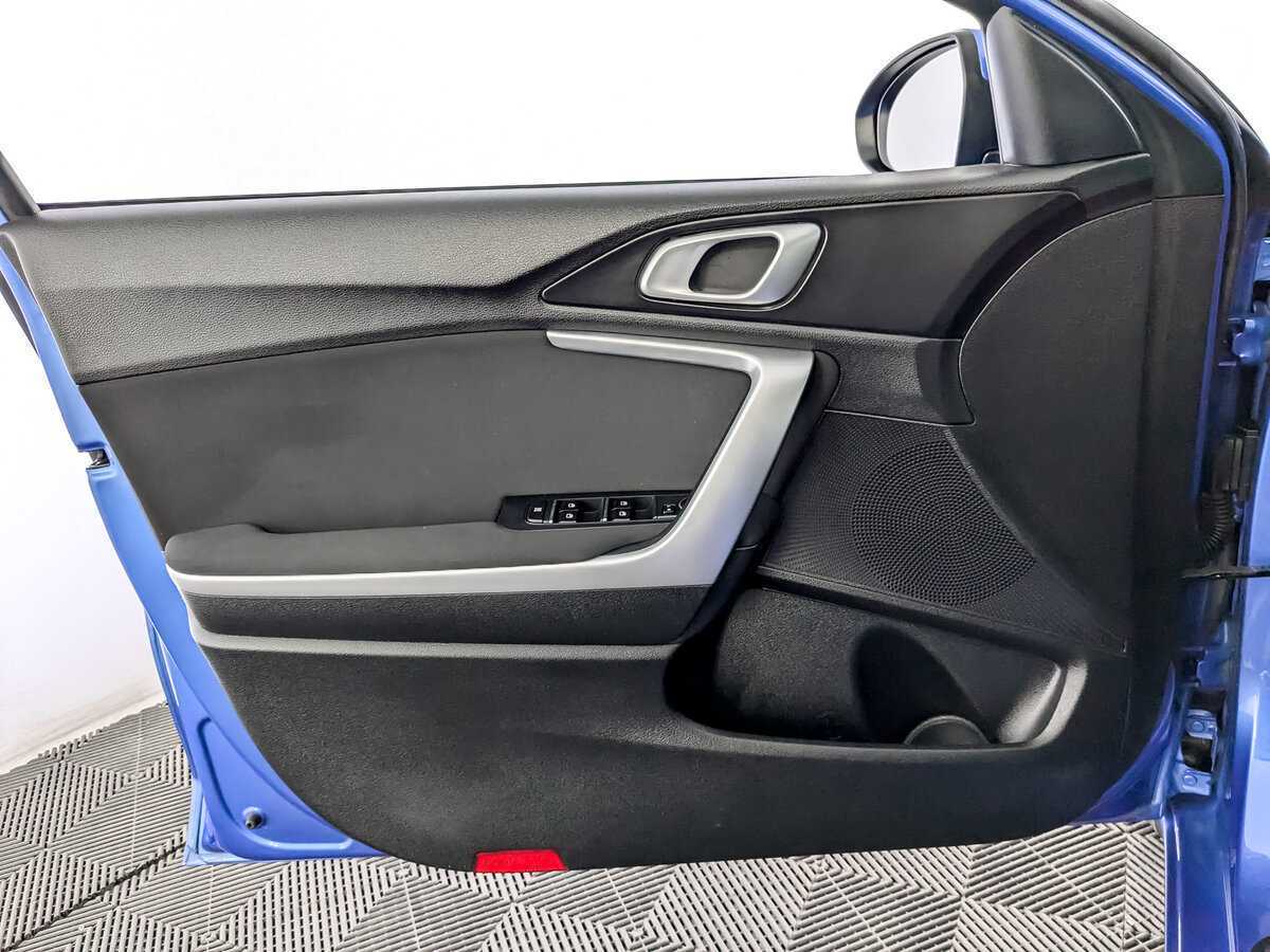 Kia Ceed б/у, 2022, Автоматическая. Фото: #18