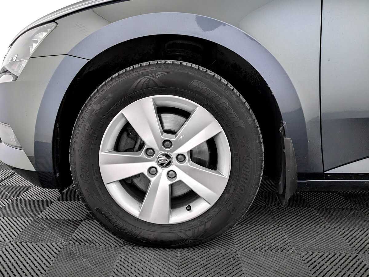 Skoda Superb б/у, 2019, Роботизированная. Фото: #17