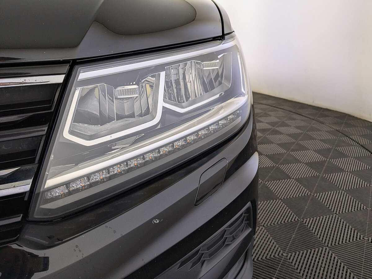 Volkswagen Tiguan б/у, 2018, Роботизированная. Фото: #10