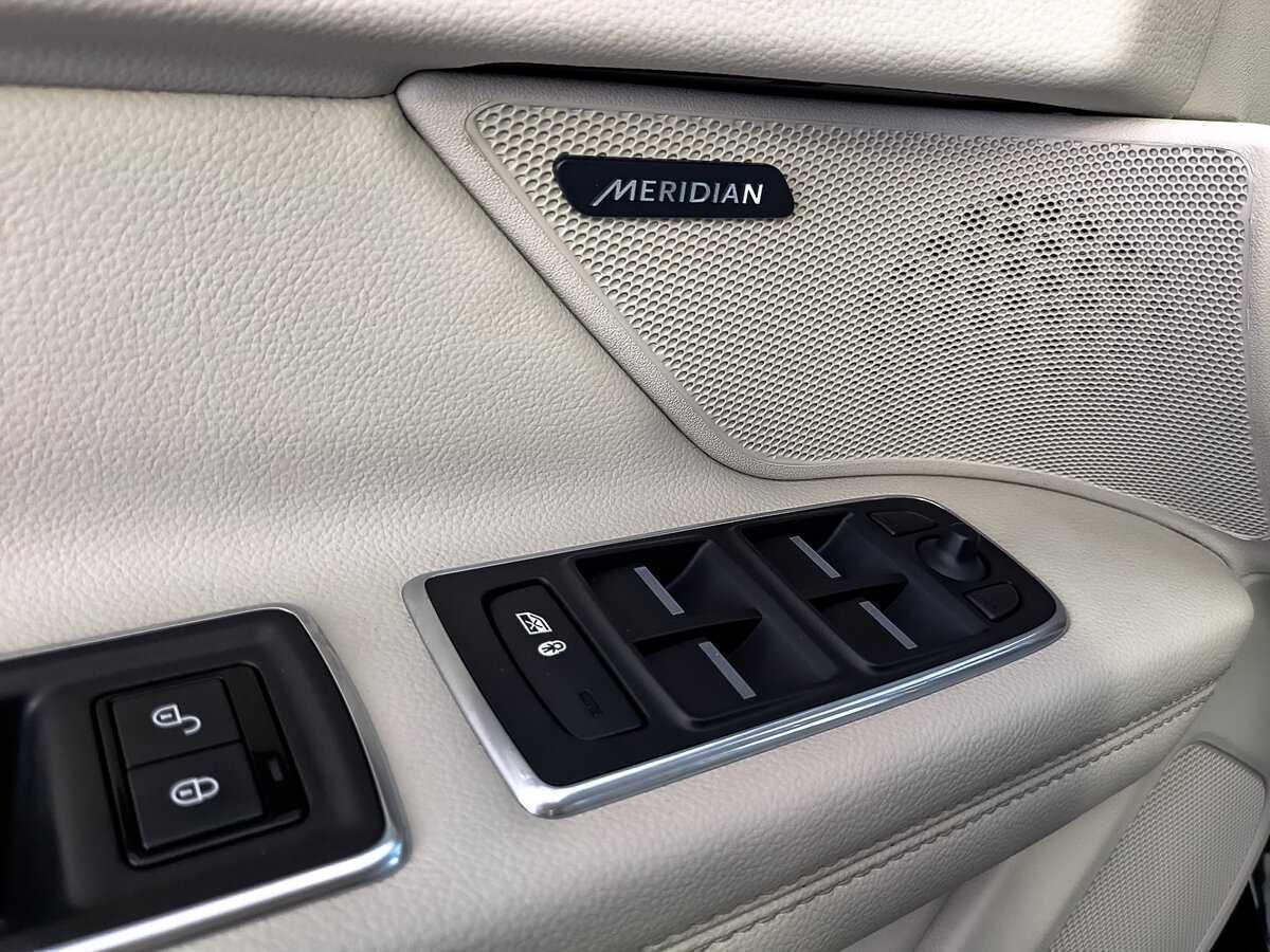 Jaguar XF б/у, 2018, Автоматическая. Фото: #21