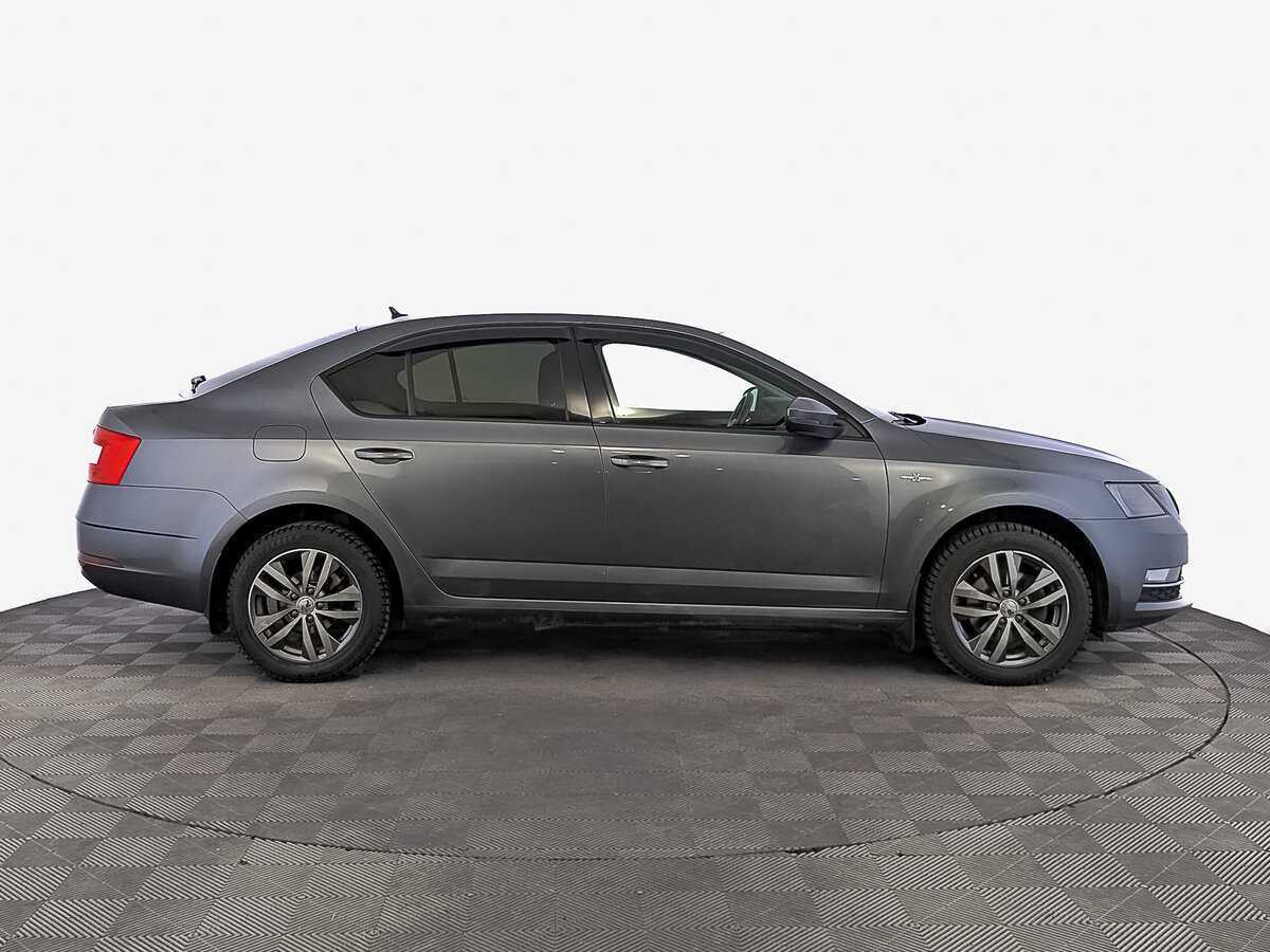 Skoda Octavia б/у, 2018, Роботизированная. Фото: #3