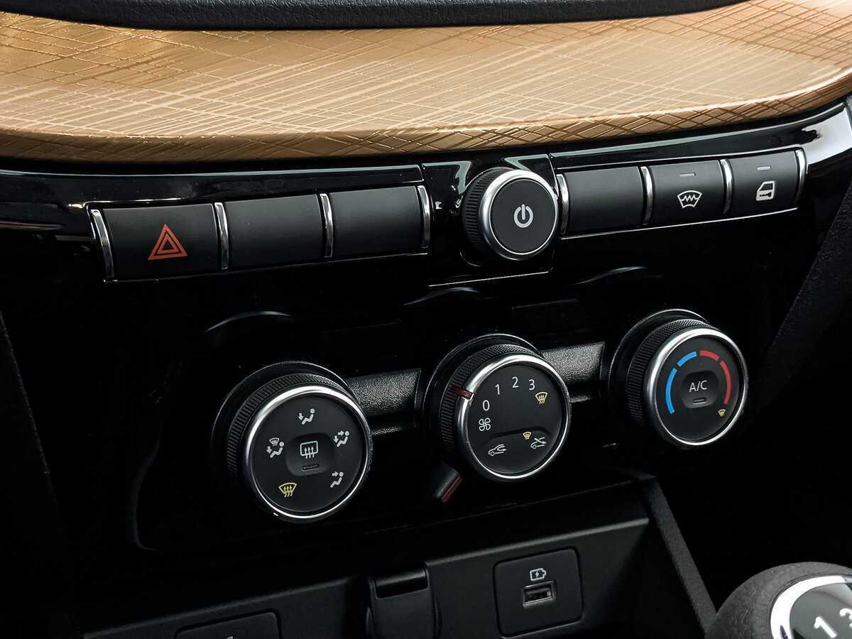 Lada (ВАЗ) Vesta б/у, 2024, Механическая. Фото: #20