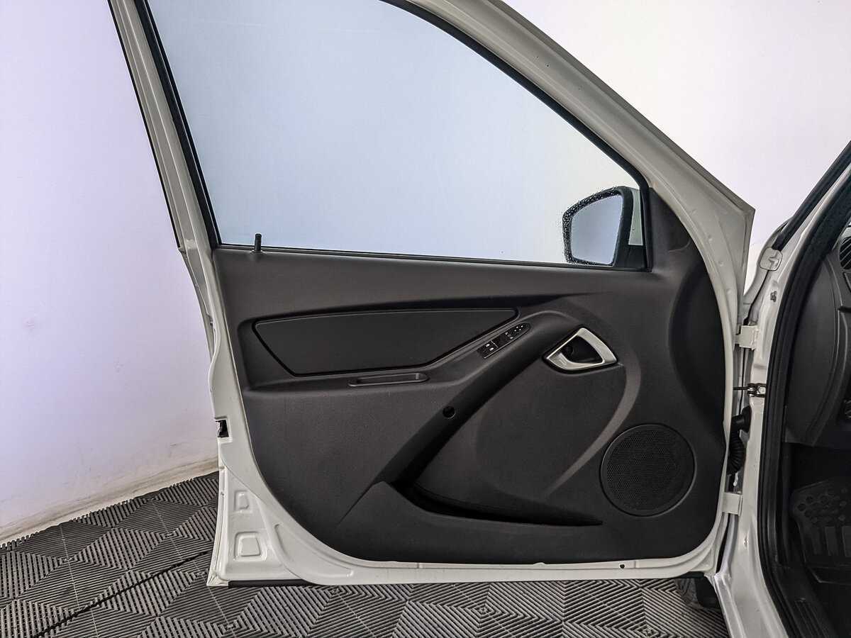 Lada (ВАЗ) Granta б/у, 2023, Механическая. Фото: #18