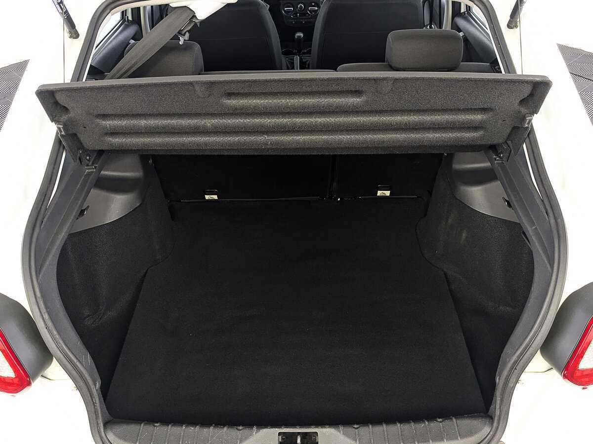 Lada (ВАЗ) Granta б/у, 2023, Механическая. Фото: #9