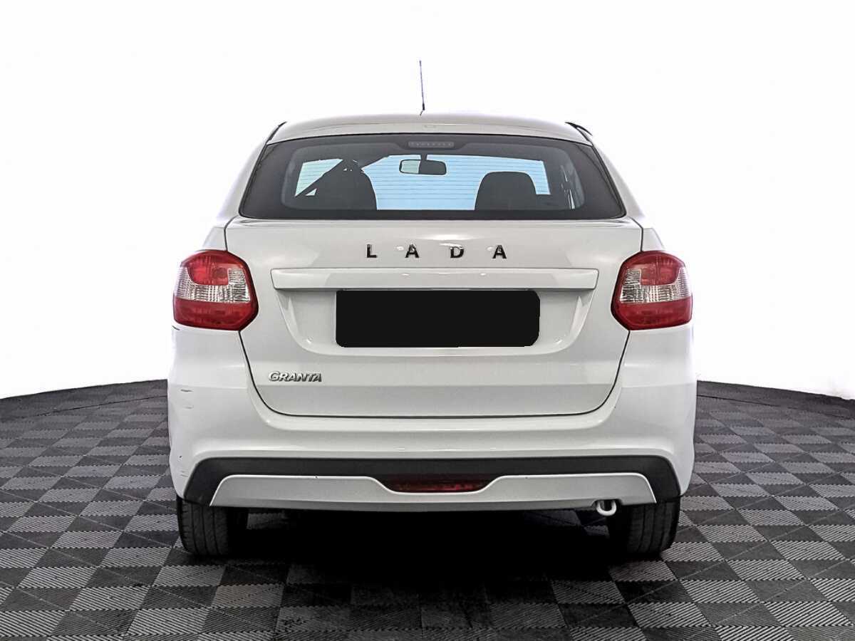 Lada (ВАЗ) Granta б/у, 2023, Механическая. Фото: #5