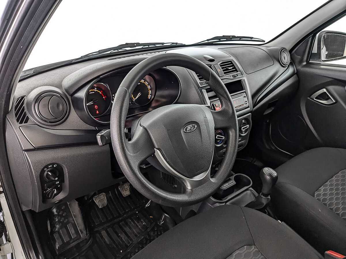 Lada (ВАЗ) Granta б/у, 2023, Механическая. Фото: #14