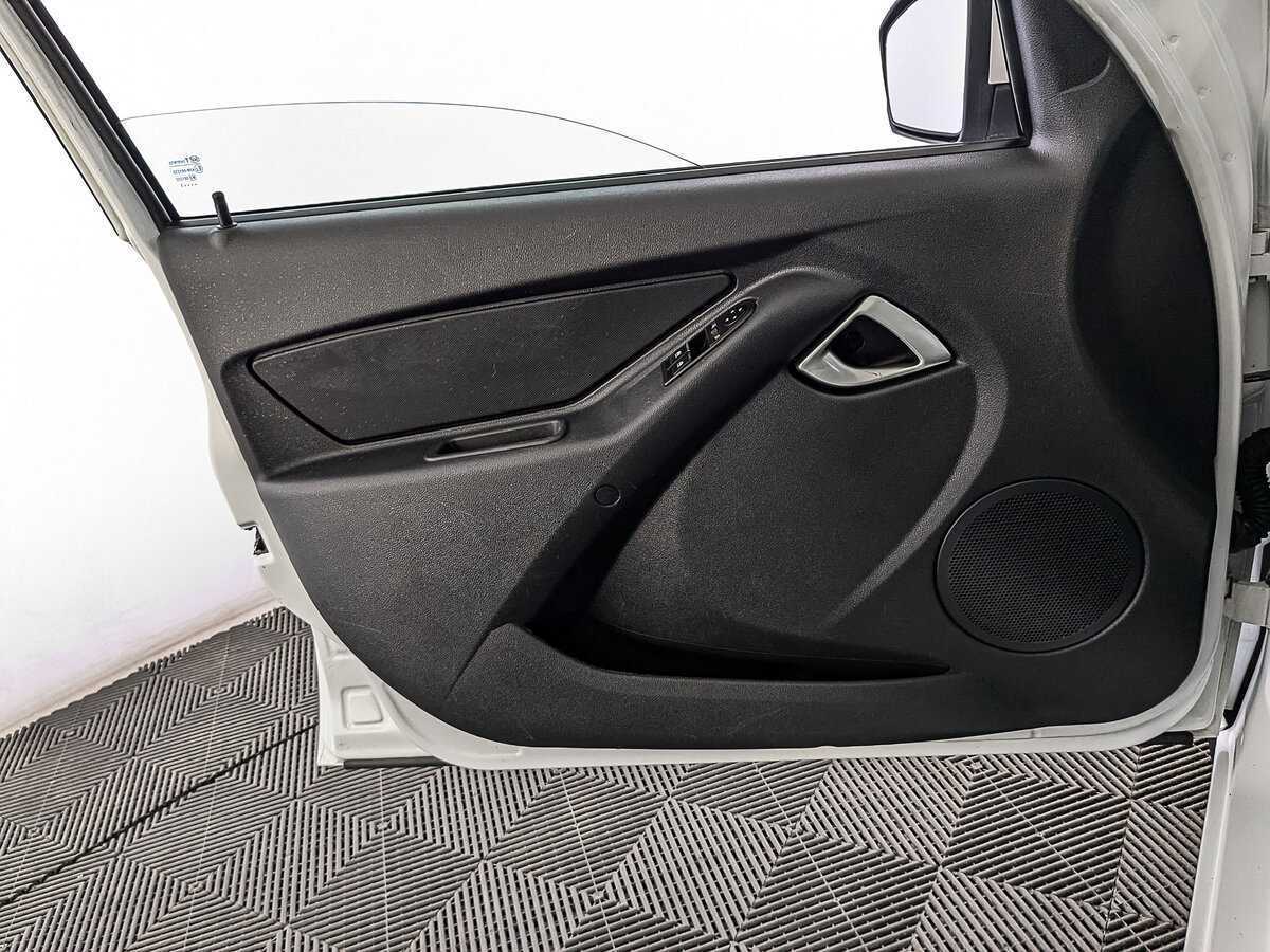 Lada (ВАЗ) Granta б/у, 2023, Механическая. Фото: #18