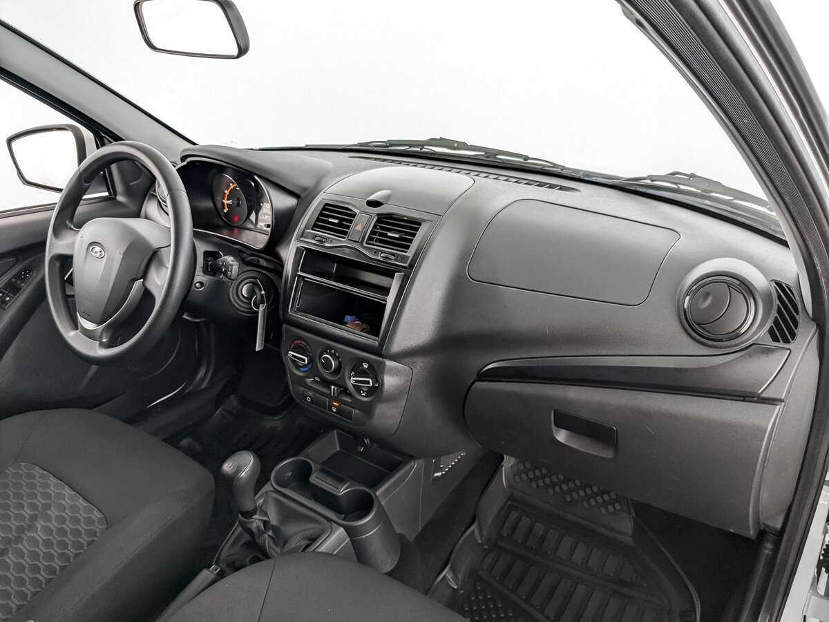 Lada (ВАЗ) Granta б/у, 2023, Механическая. Фото: #10