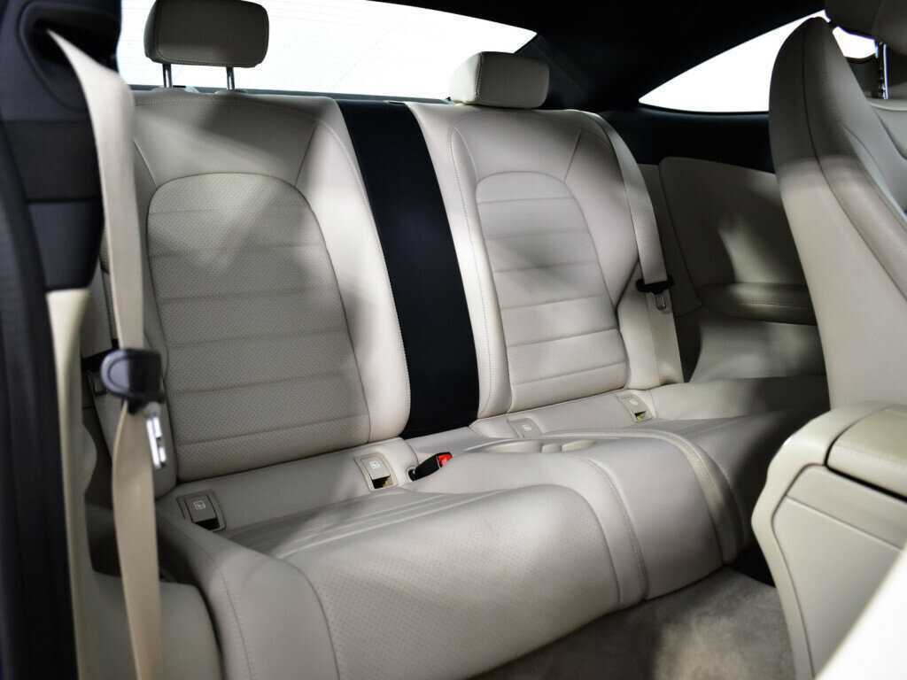 Mercedes-Benz C-Класс б/у, 2019, Автоматическая. Фото: #9