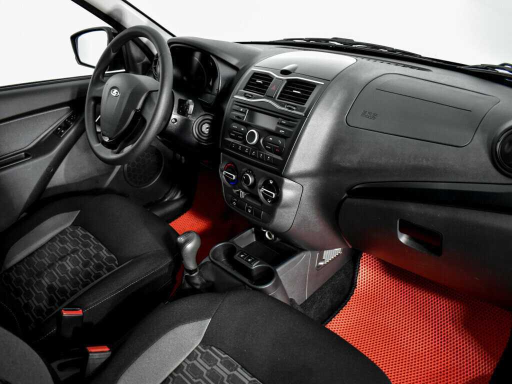 Lada (ВАЗ) Granta б/у, 2023, Механическая. Фото: #10