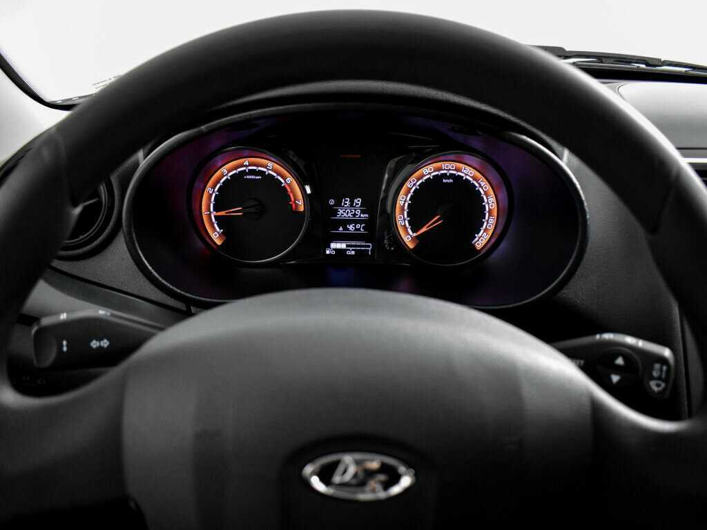 Lada (ВАЗ) Granta б/у, 2023, Механическая. Фото: #15