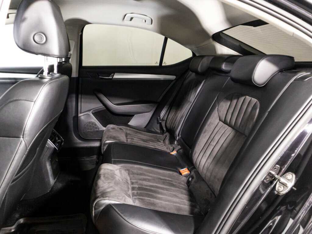 Skoda Superb б/у, 2017, Роботизированная. Фото: #9