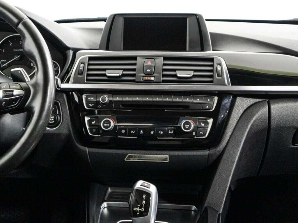 BMW 3 серии б/у, 2016, Автоматическая. Фото: #13