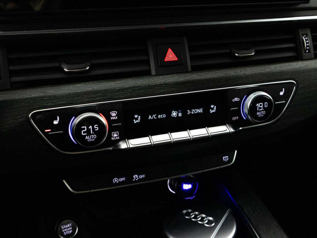 Audi A4 б/у, 2016, Роботизированная. Фото: #17