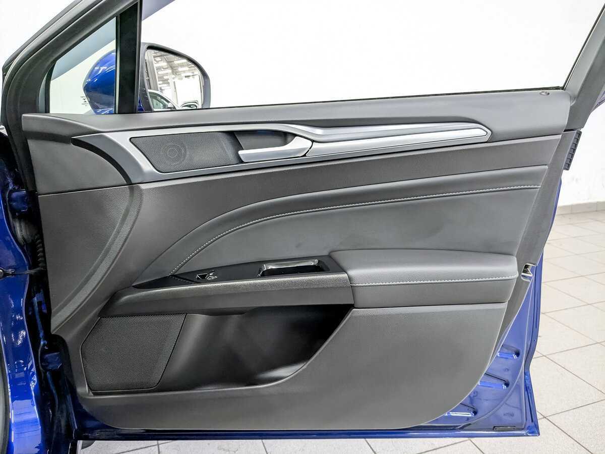 Ford Mondeo б/у, 2017, Автоматическая. Фото: #23