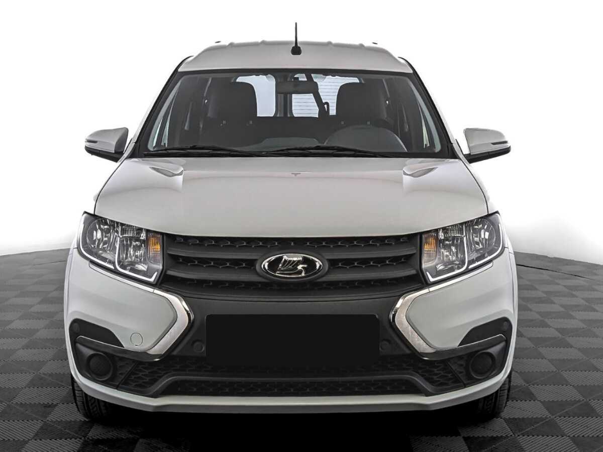 Lada (ВАЗ) Largus б/у, 2024, Механическая. Фото: #1