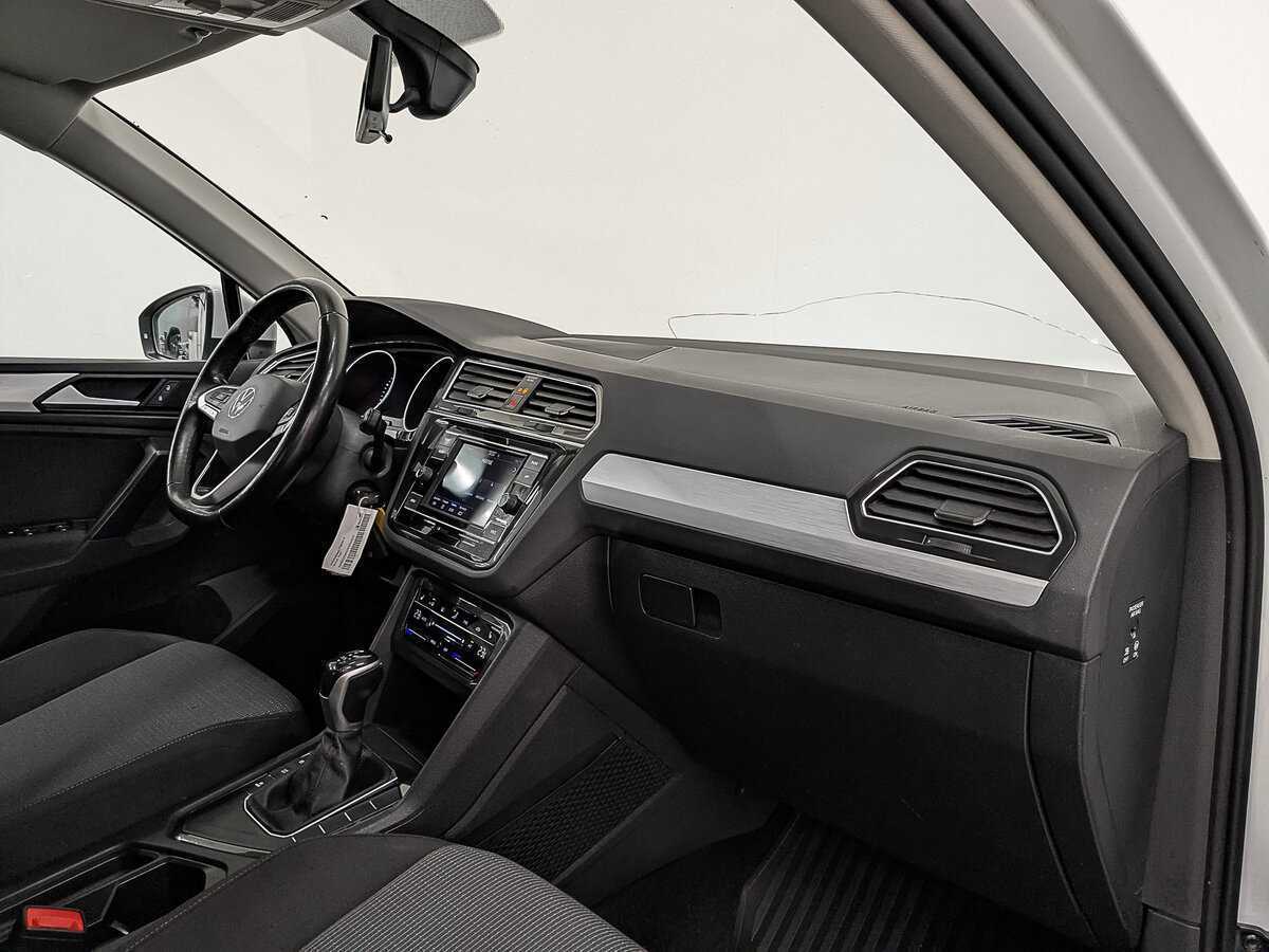 Volkswagen Tiguan б/у, 2021, Роботизированная. Фото: #10