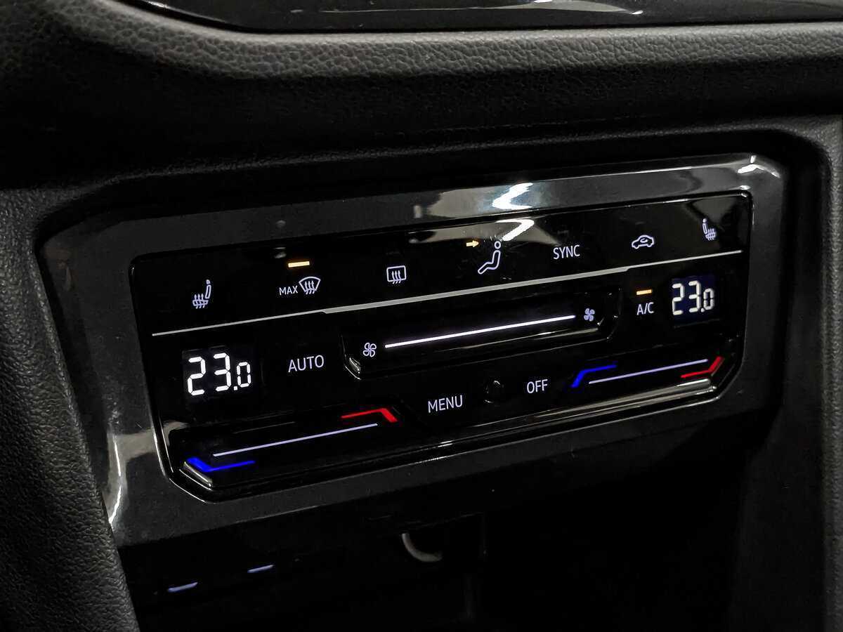 Volkswagen Tiguan б/у, 2021, Роботизированная. Фото: #18