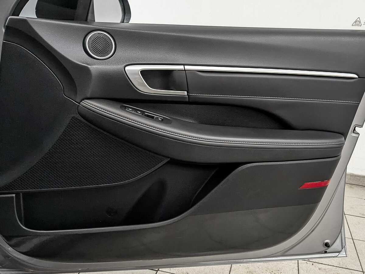 Hyundai Sonata б/у, 2022, Автоматическая. Фото: #24