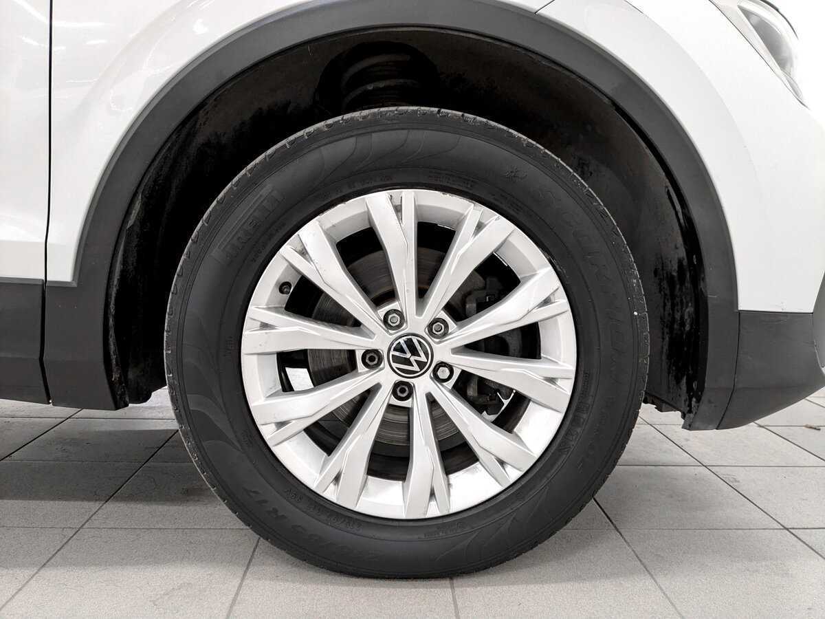 Volkswagen Tiguan б/у, 2021, Роботизированная. Фото: #17