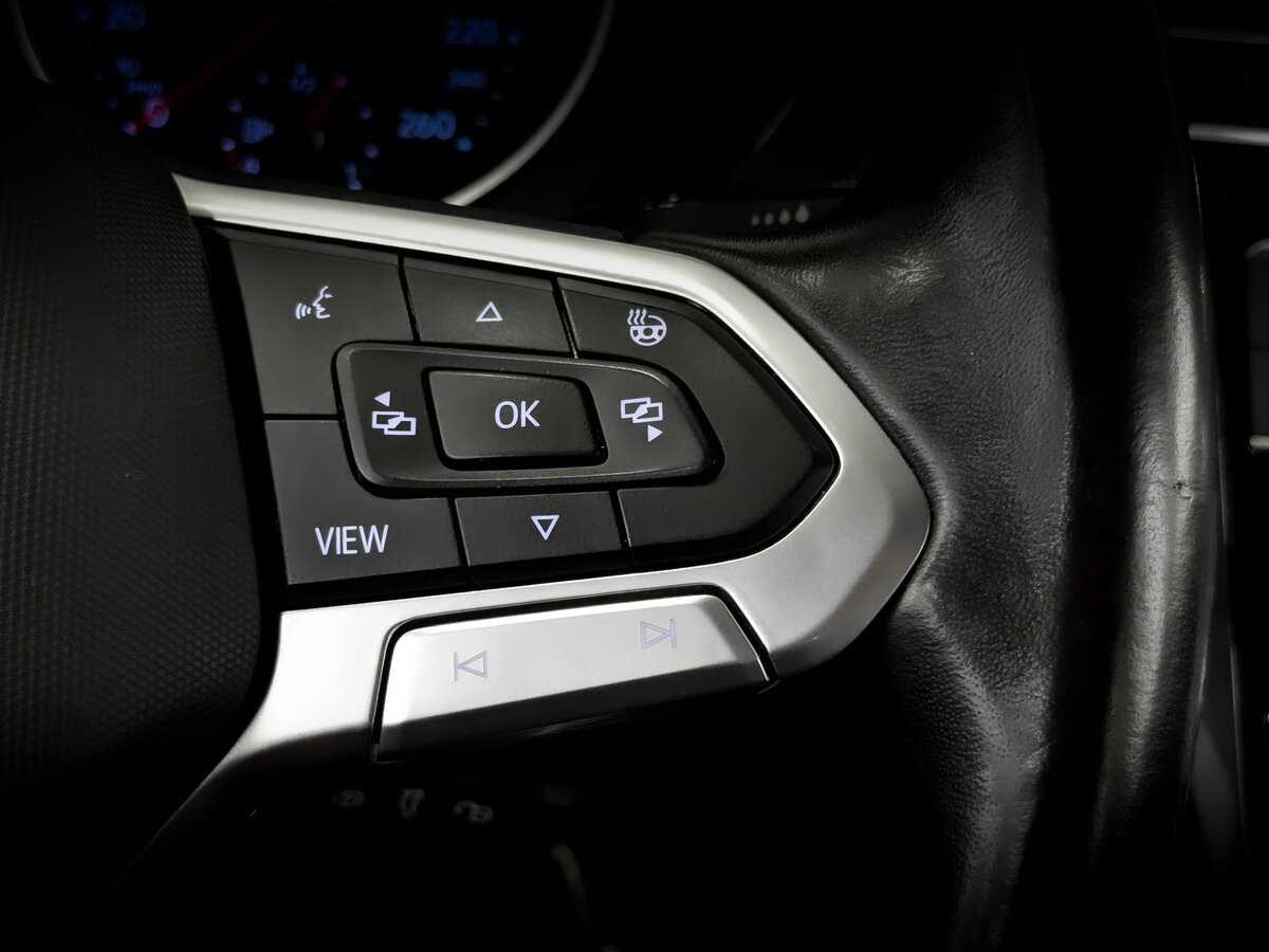 Volkswagen Tiguan б/у, 2021, Роботизированная. Фото: #25