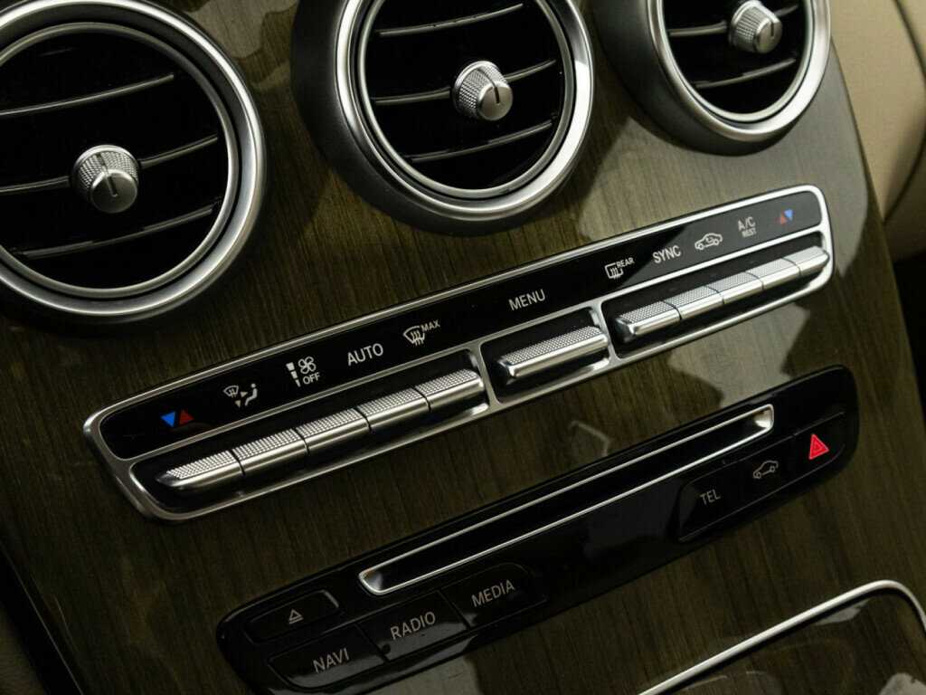 Mercedes-Benz C-Класс б/у, 2015, Автоматическая. Фото: #15